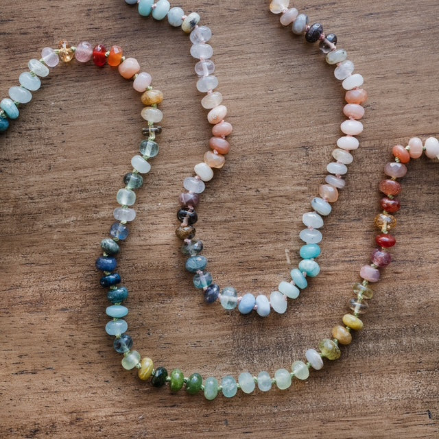 SHOP BY COLORS